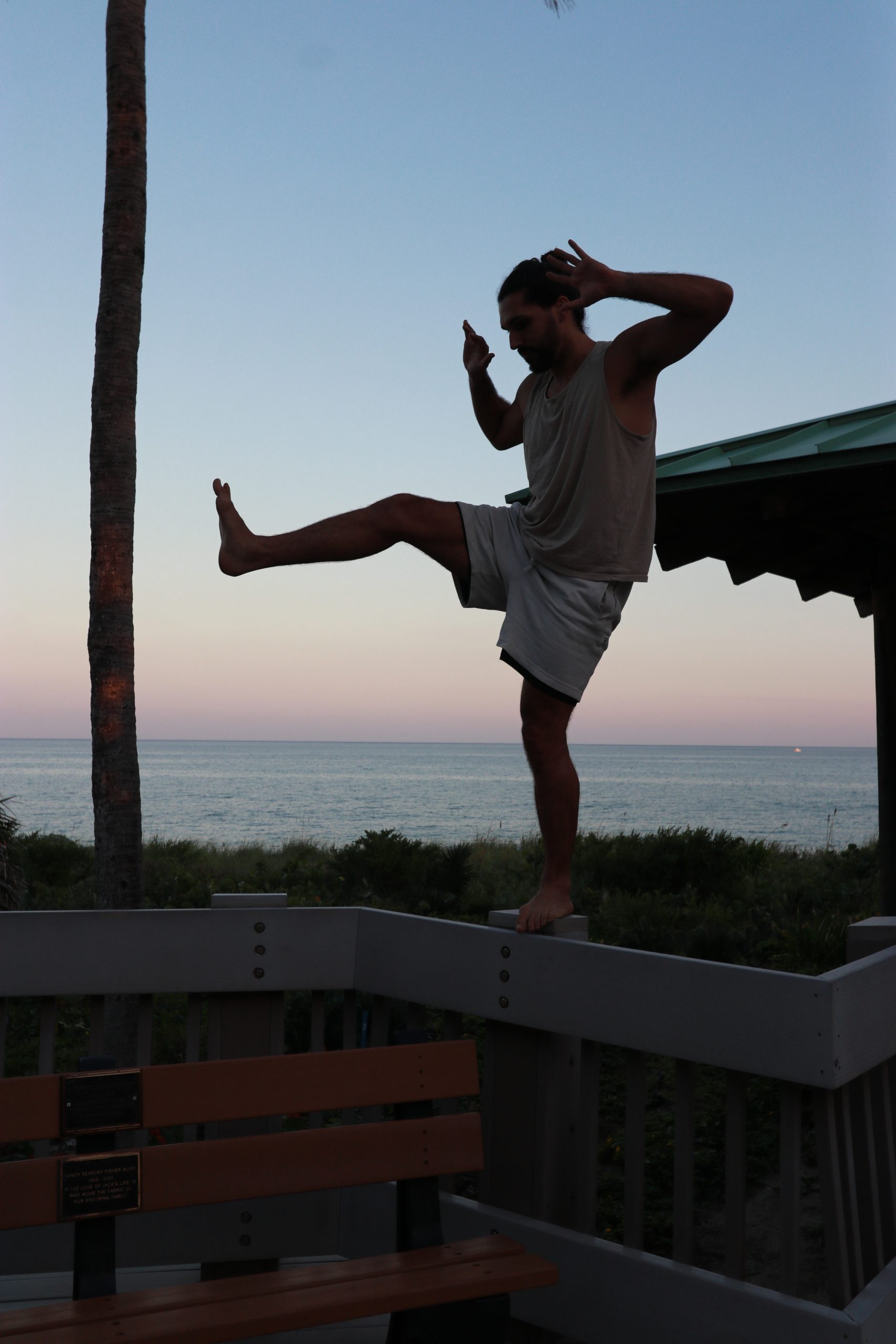 Mobility Training vs. Stretching: What’s the Difference?